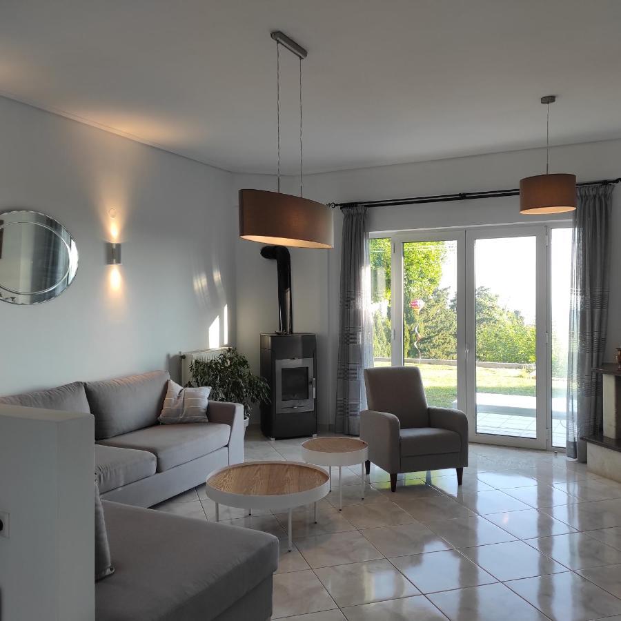 Sea Breeze Villa Rethymno Exteriör bild