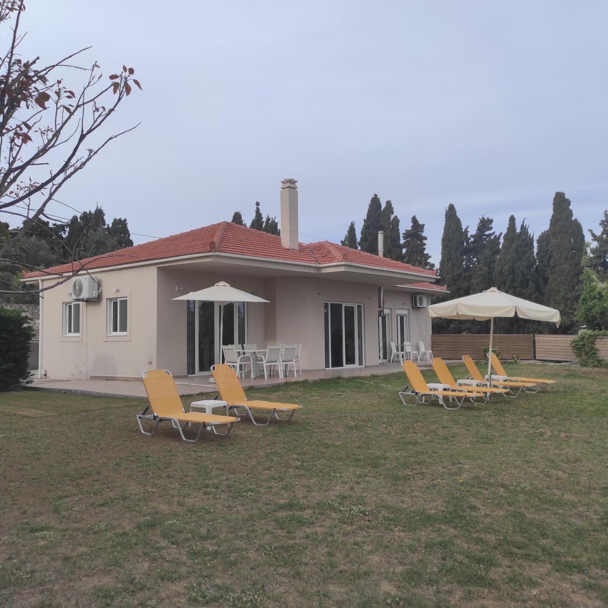 Sea Breeze Villa Rethymno Exteriör bild