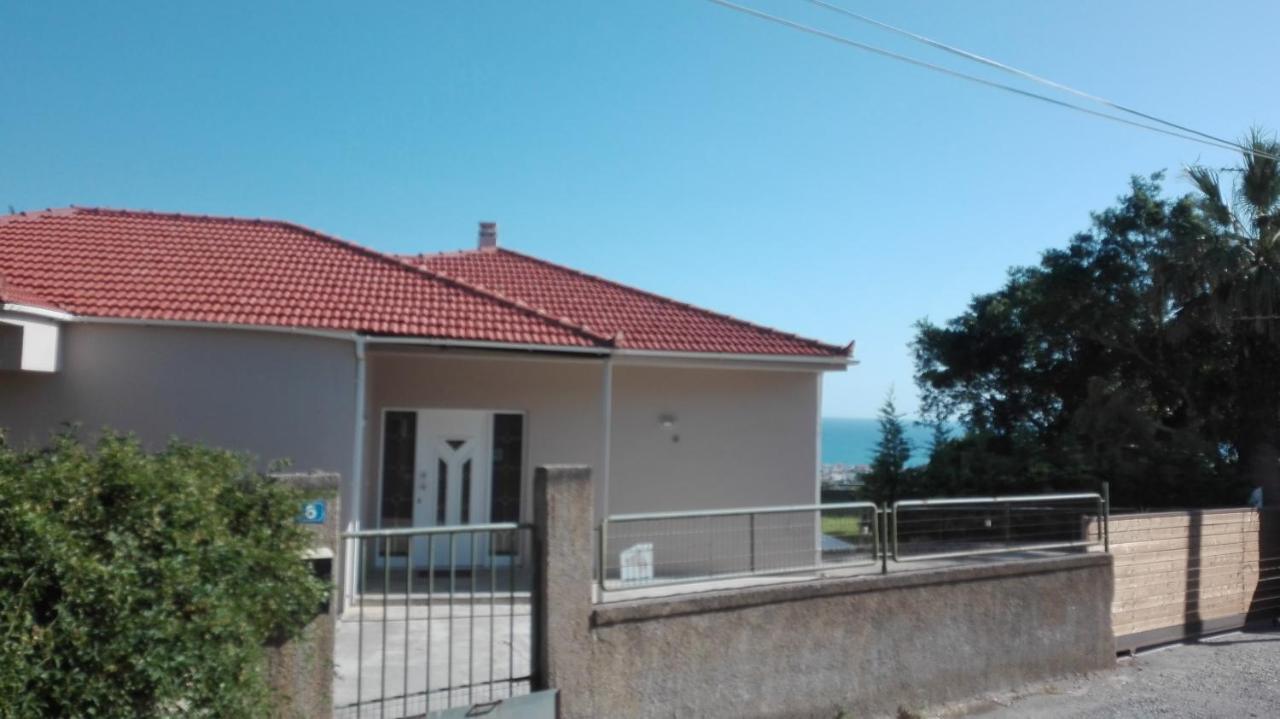 Sea Breeze Villa Rethymno Exteriör bild